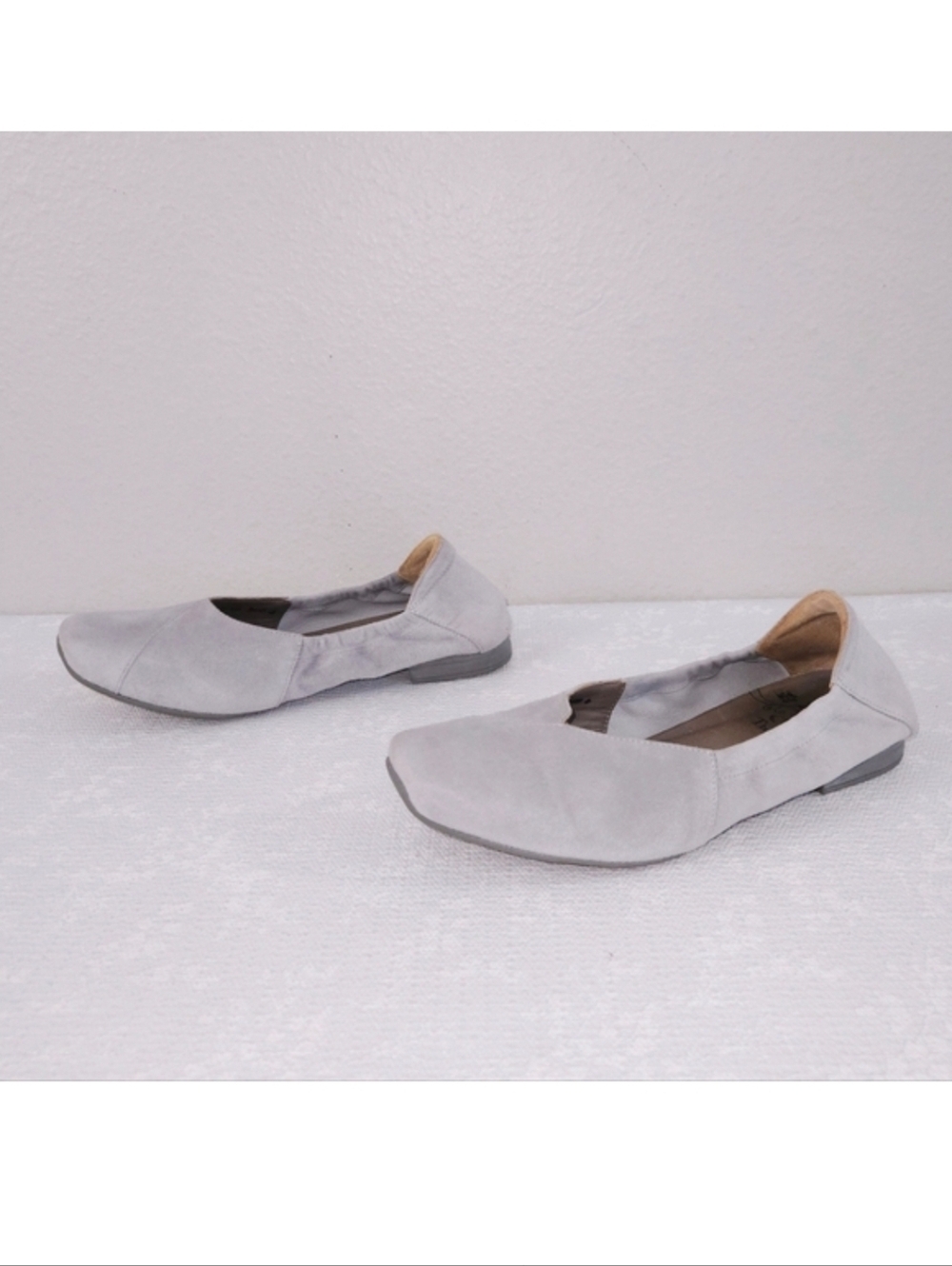 THINK! Gaudi Ballet Flats Gray Suede Slip-On Shoes